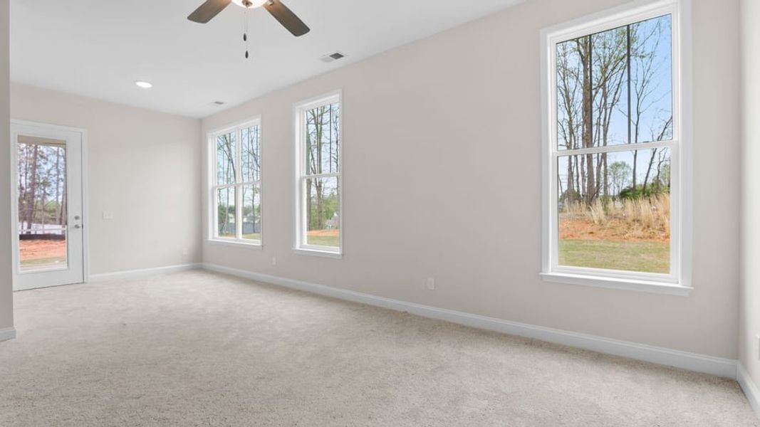 Spacious, unfurnished interior of a new home in Briargate, Fountain Inn (Image 33).