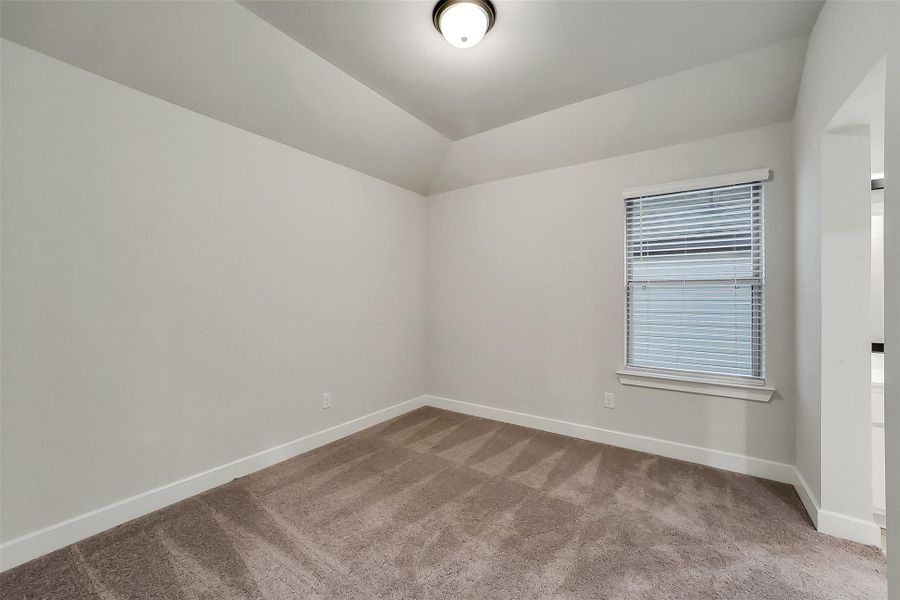 Spacious, unfurnished interior of a new home in Meridiana, Manvel (Image 38).