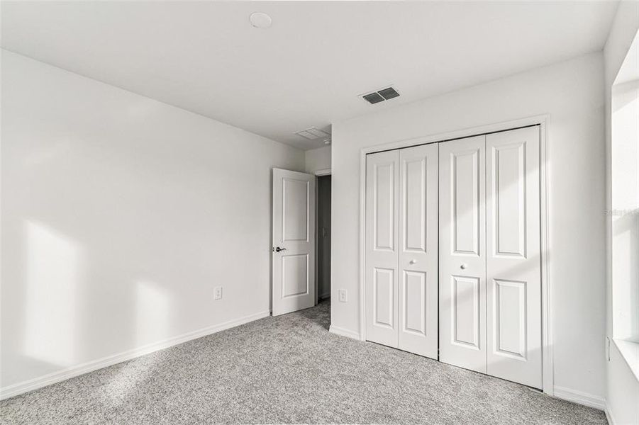 Spacious, unfurnished interior of a new home in Southpointe, Palmetto (Image 20).