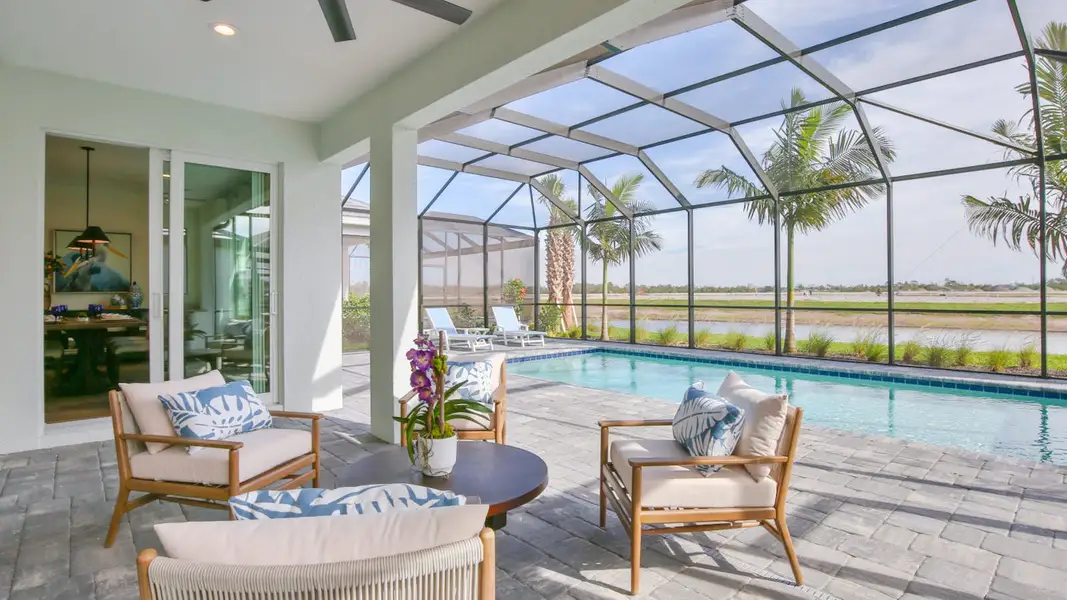 Exterior details and patio area of a home in Palm Grove, Lakewood Ranch (Image 4).