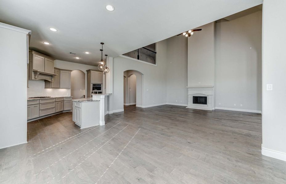 Representative unfurnished interior of a home built from the 3798 by Ravenna Homes in The Woodlands Hills 65′, Willis (Image 23).