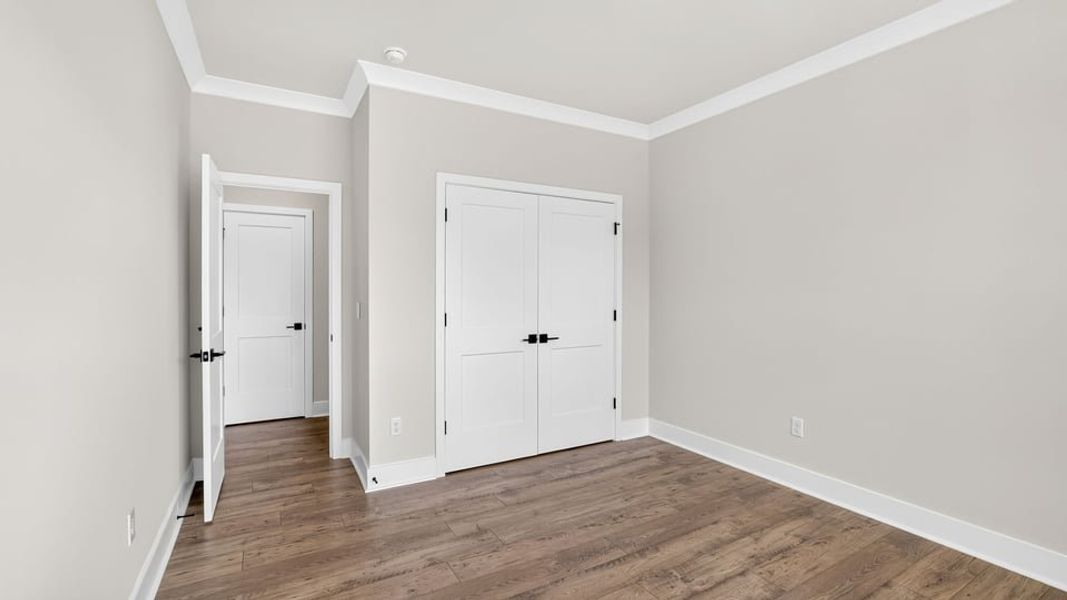 Spacious, unfurnished interior of a new home in Campbell Ridge, Piedmont (Image 23).