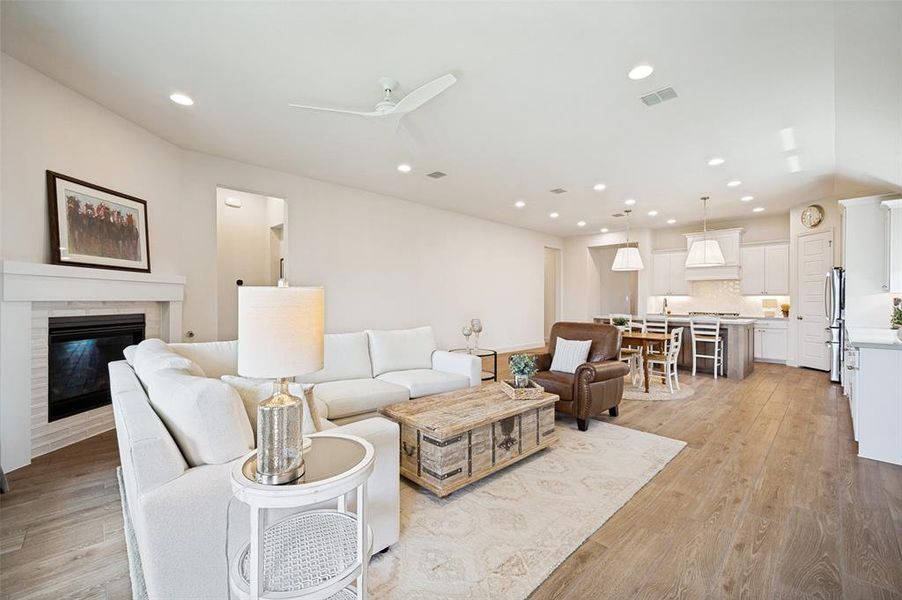 Furnished interior view inside a new home in Trinity Falls, McKinney (Image 26).