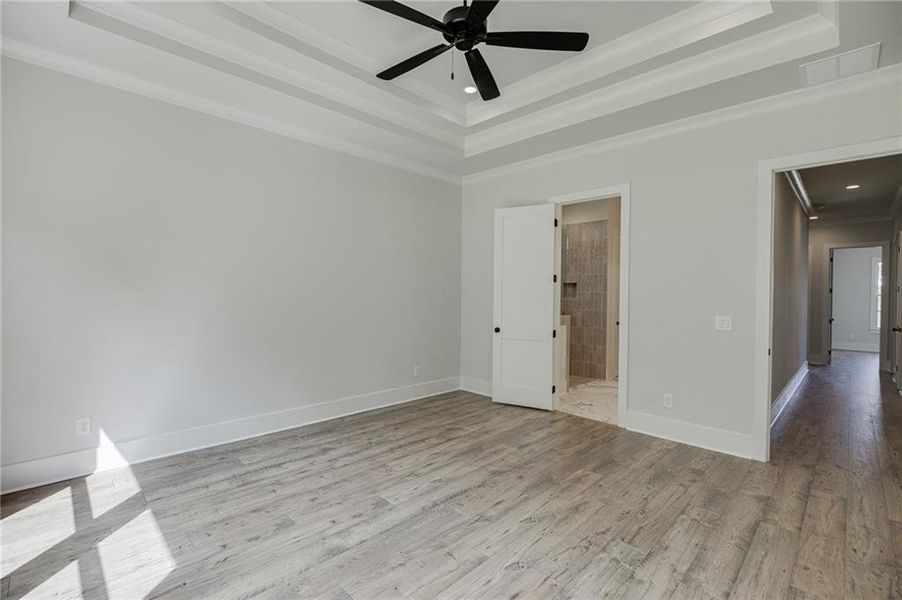 Spacious, unfurnished interior of a new home in , Statham (Image 38).