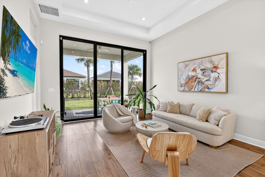 19-web-or-mls-5P1A0748 19-web-or-mls-5P1A0748