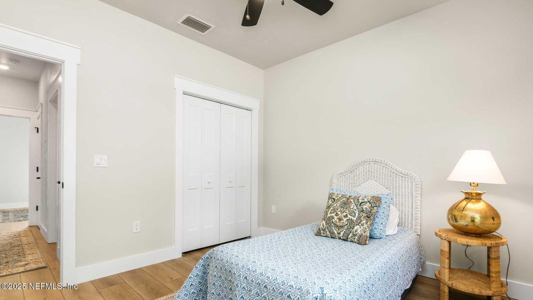 Image 43 of a home in .