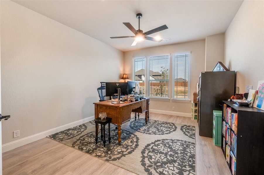 Furnished interior view inside a new home in Mockingbird Hills 60-65, Joshua (Image 28). Furnished interior view inside a new home in Mockingbird Hills 60-65, Joshua (Image 28).