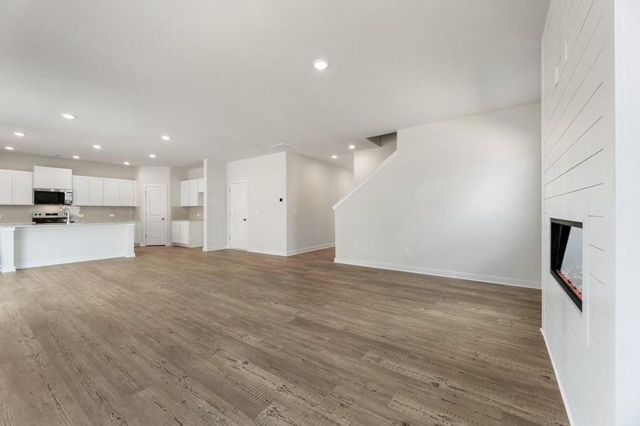 Spacious, unfurnished interior of a new home in Reserve at Gum Springs, Jefferson (Image 19).