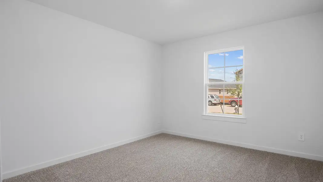 Spacious, unfurnished interior of a new home in Tamarron, Fulshear (Image 18).
