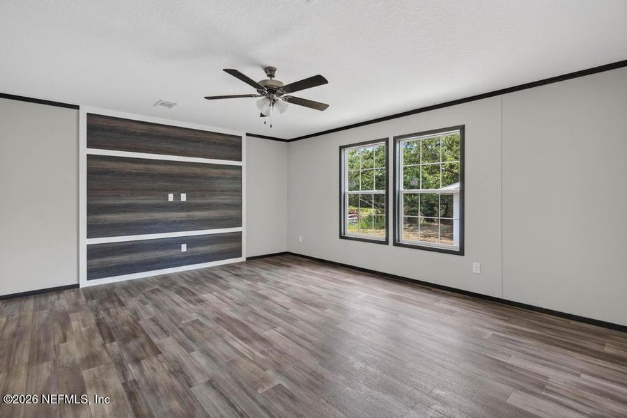 Spacious, unfurnished interior of a new home in , Callahan (Image 22).