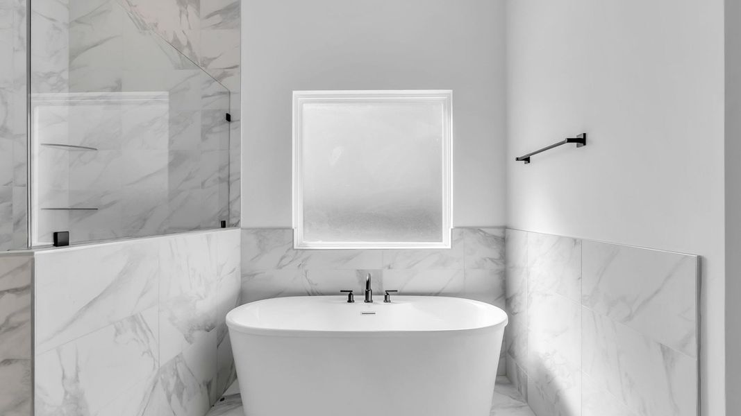 Furnished interior view inside a new home in Brush Creek, Fairview (Image 30).