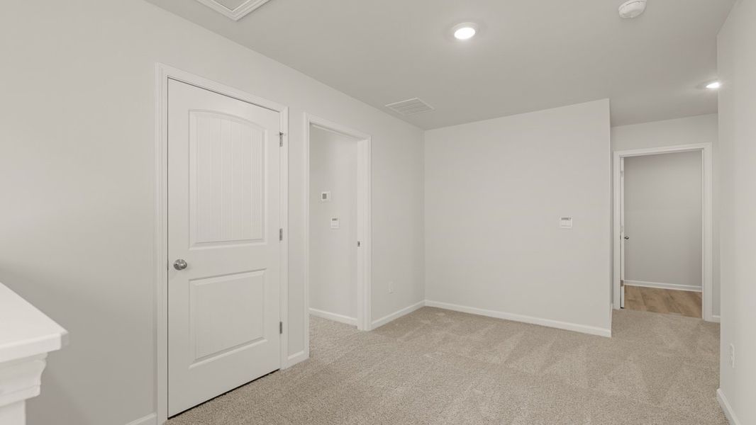 Representative unfurnished interior of a home built from the Robie by D.R. Horton in Braselton Village, Braselton (Image 21). Representative unfurnished interior of a home built from the Robie by D.R. Horton in Braselton Village, Braselton (Image 21).