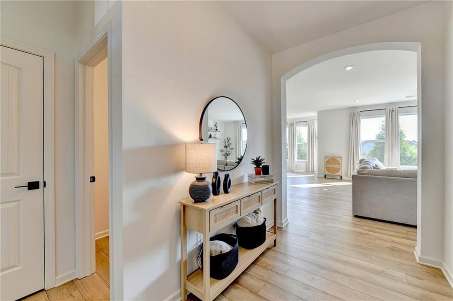 Furnished interior view inside a new home in Sweetbay Farm, Lawrenceville (Image 51).