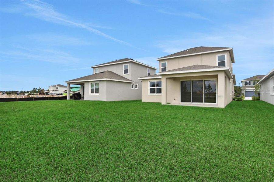 Exterior details and patio area of a home in Turnleaf, Punta Gorda (Image 24).