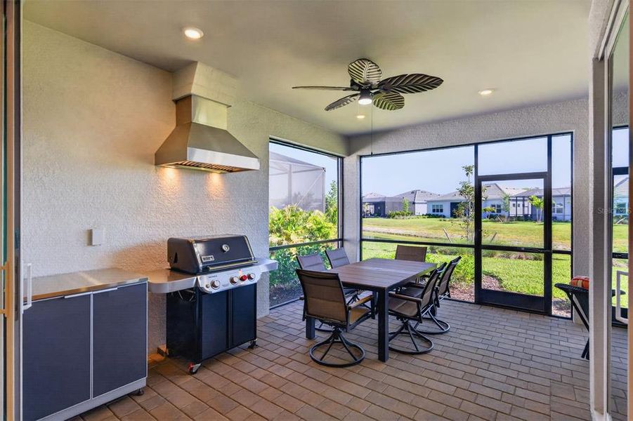 Furnished interior view inside a new home in , Englewood (Image 13).