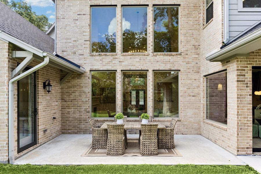Exterior details and patio area of a home in , Houston (Image 28).