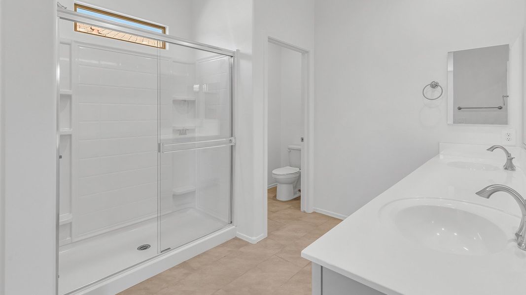 Image 49 representing the Pearl by D.R. Horton in Saguaro Bloom, Marana, AZ.