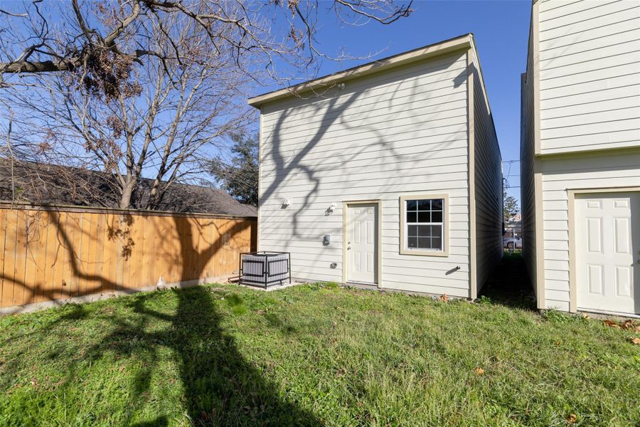 Expansive backyard offering ample space for outdoor activities and relaxation.