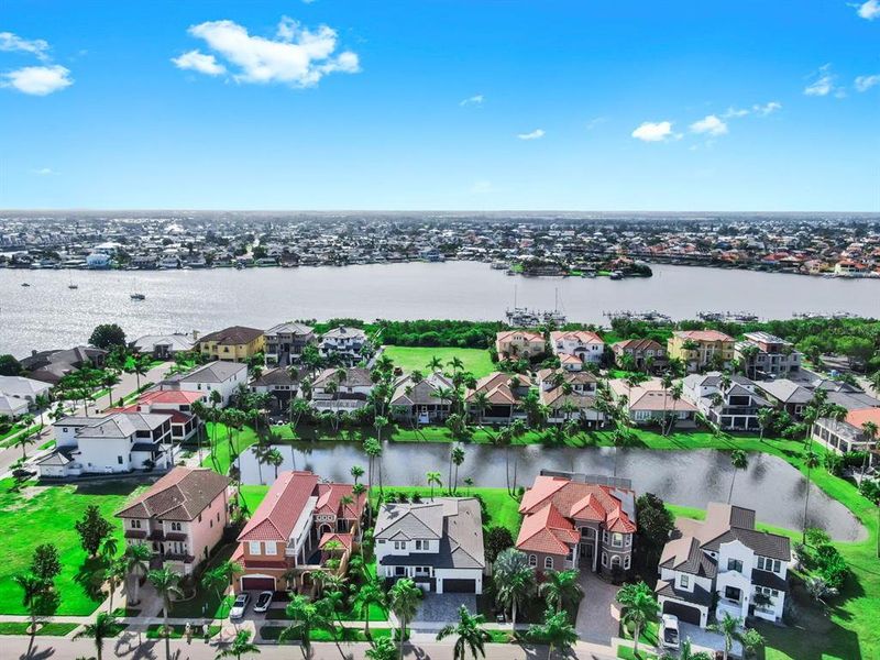 Image 42 of a home in .