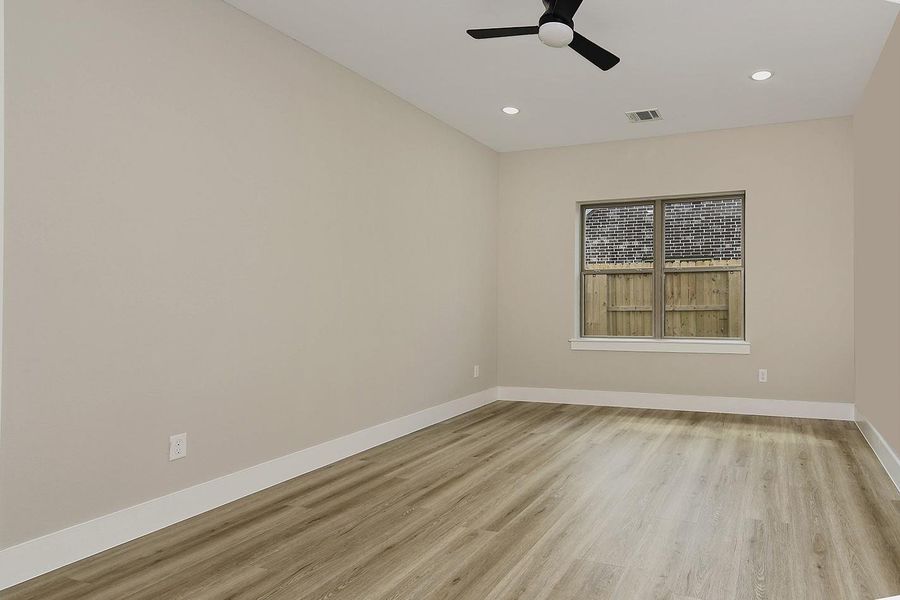 Spacious, unfurnished interior of a new home in , Spring (Image 11).