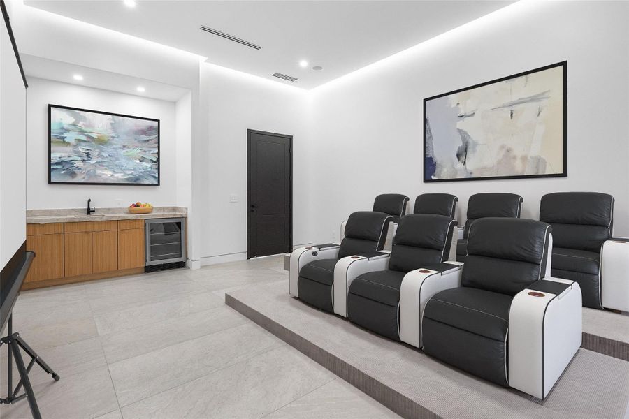 Furnished interior view inside a new home in , Parkland (Image 47).