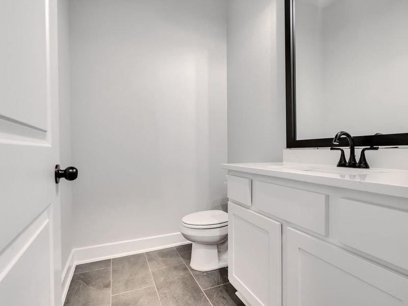 Secondary bathroom 1st floor