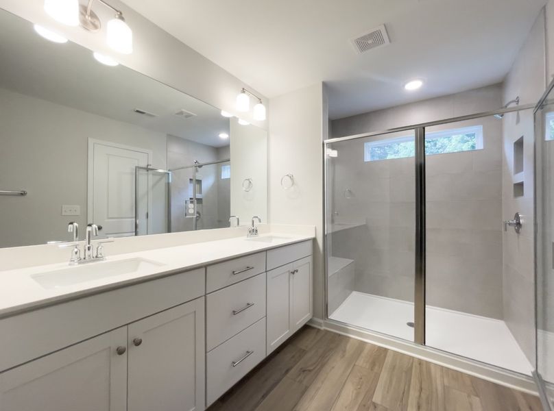 Furnished interior view inside a new home in Fairview Village Townhomes, Simpsonville (Image 11). Furnished interior view inside a new home in Fairview Village Townhomes, Simpsonville (Image 11).