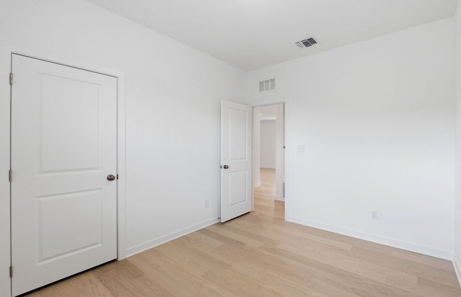 Spacious, unfurnished interior of a new home in La Cima, San Marcos (Image 31).