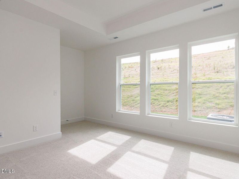 016-1280x960-primary-bedroom 016-1280x960-primary-bedroom