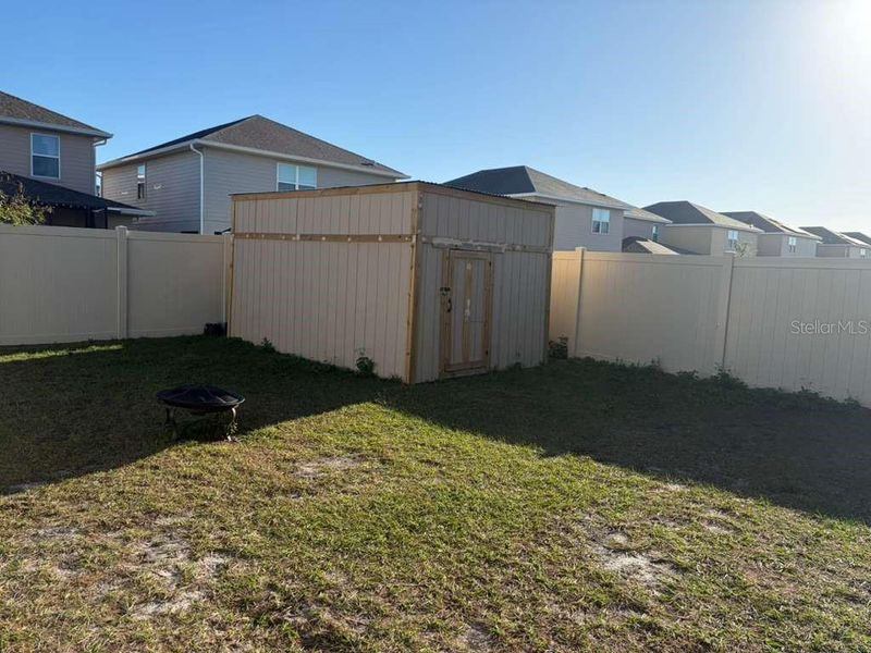 Exterior details and patio area of a home in , Harmony (Image 28).