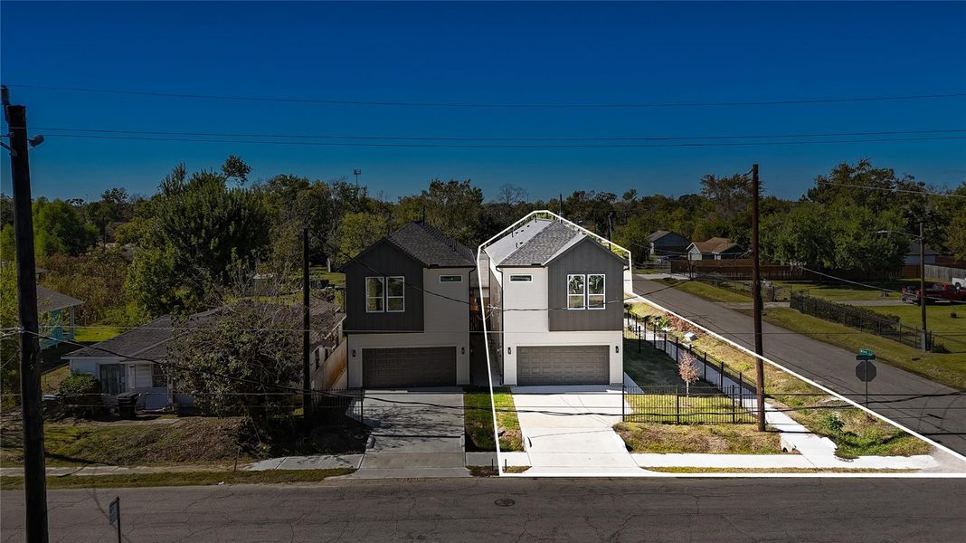 5921 Eastland 5921 Eastland