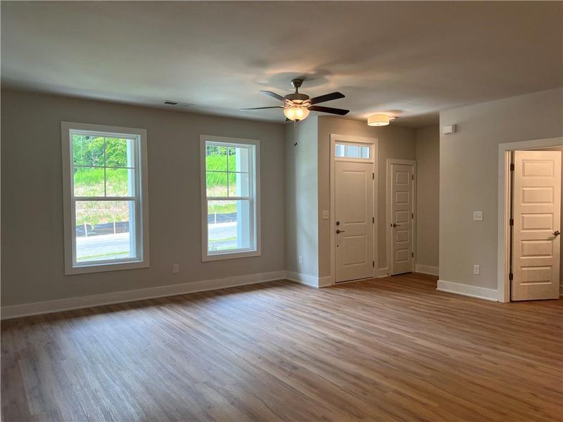 Spacious, unfurnished interior of a new home in , Gainesville (Image 51).