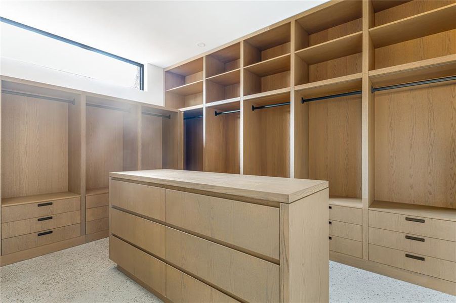 Furnished interior view inside a new home in , Dallas (Image 7).