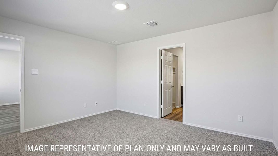 Representative unfurnished interior of a home built from the Caprock by D.R. Horton in Pecan Creek, Temple (Image 21).