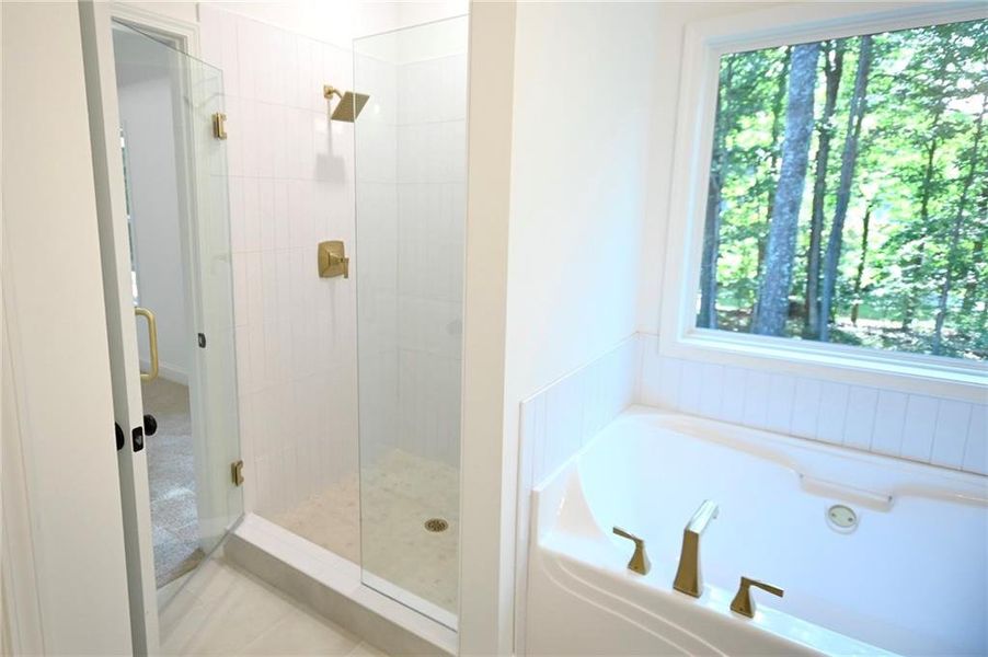 Spacious, unfurnished interior of a new home in , Villa Rica (Image 47).