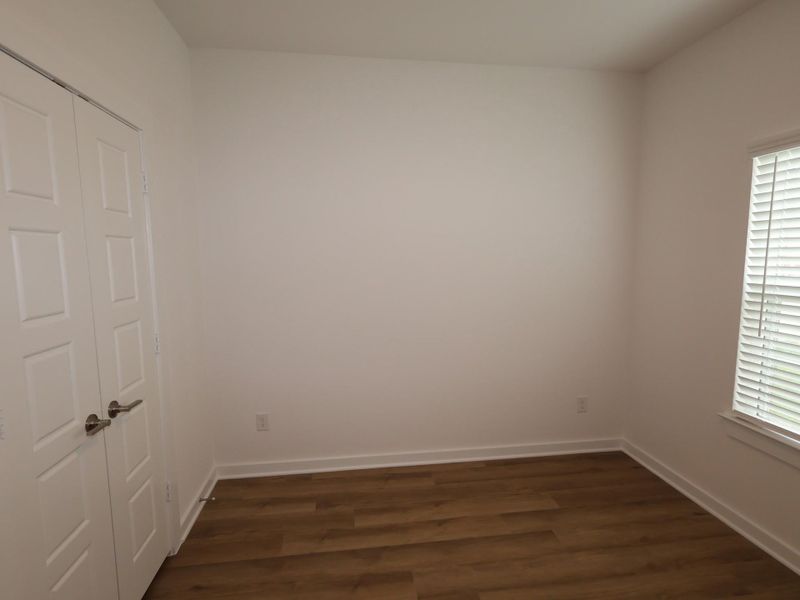 Spacious, unfurnished interior of a new home in Summerview, Fulshear (Image 25). Spacious, unfurnished interior of a new home in Summerview, Fulshear (Image 25).
