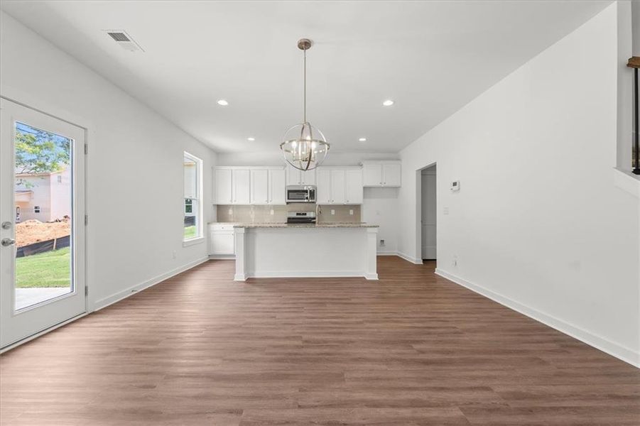 Spacious, unfurnished interior of a new home in Ellington Farms, Statham (Image 20).