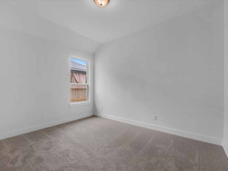 Spacious, unfurnished interior of a new home in Clopton Farms, Montgomery (Image 21).