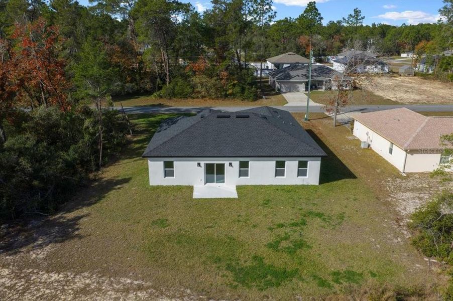 Exterior details and patio area of a home in , Ocala (Image 39).