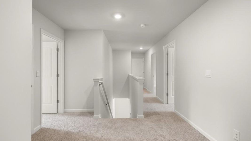 Spacious, unfurnished interior of a new home in Lost Creek, Dallas (Image 14).
