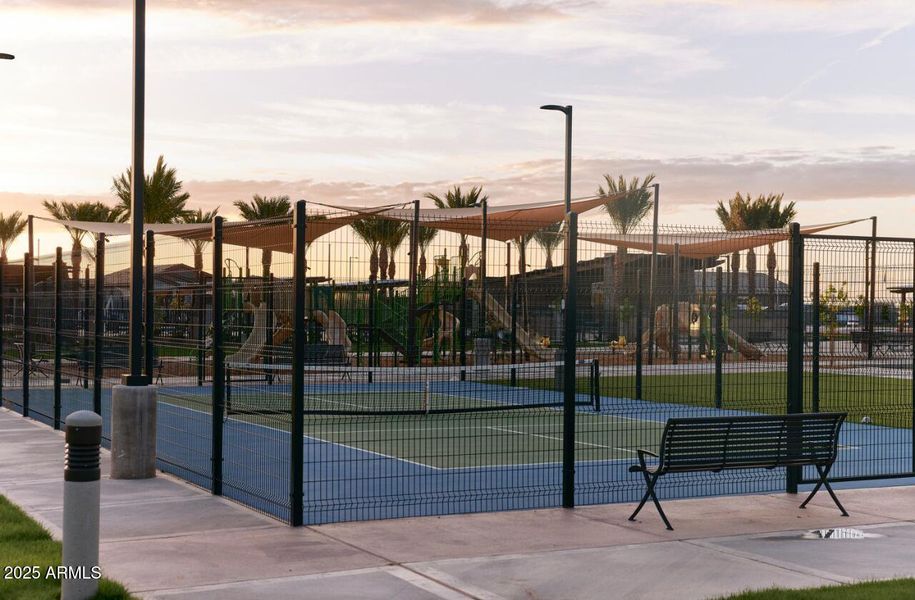 Pickleball courts2-Photoroom