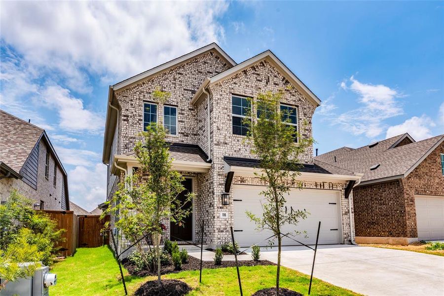 Lovely curb appeal at 116 Blackwell Ln.