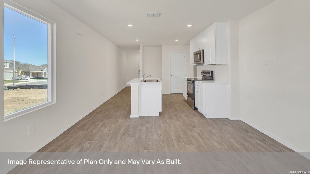 Spacious, unfurnished interior of a new home in Lantana, Lockhart (Image 12).