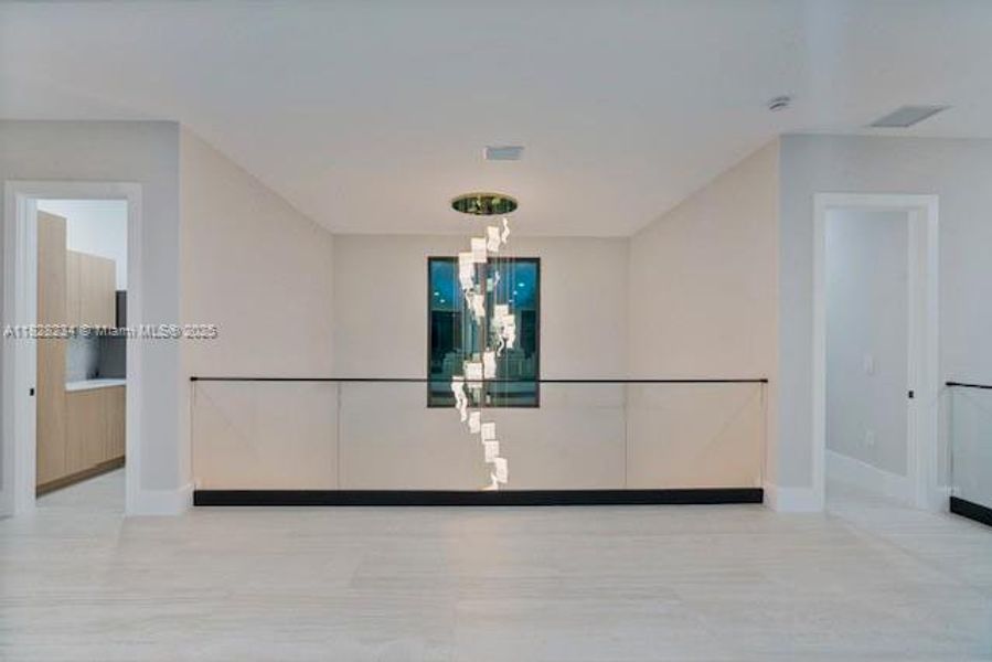 Image 19 of a home in . Image 19 of a home in .