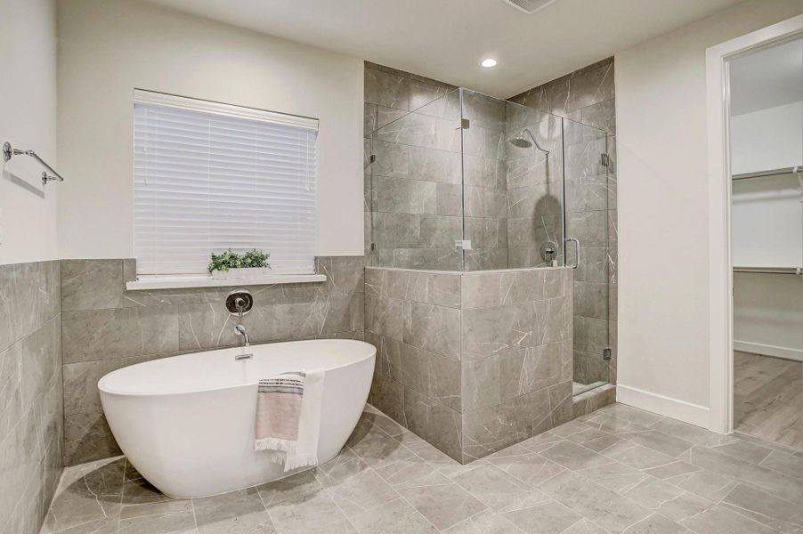 Furnished interior view inside a new home in , Houston (Image 7).