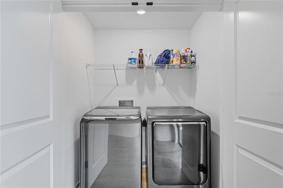 Furnished interior view inside a new home in , Tampa (Image 28). Furnished interior view inside a new home in , Tampa (Image 28).