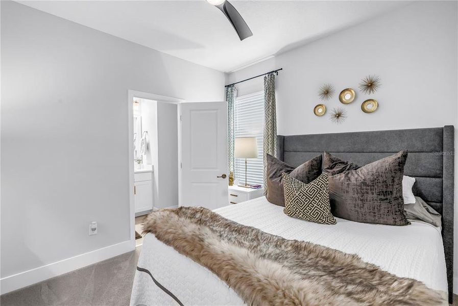 Furnished interior view inside a new home in , St. Petersburg (Image 27).