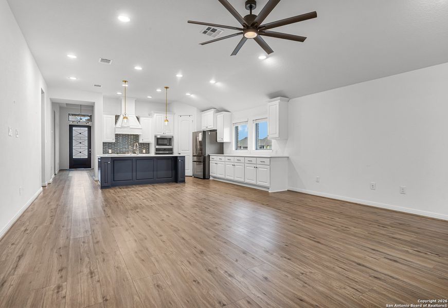 Spacious, unfurnished interior of a new home in , Seguin (Image 22). Spacious, unfurnished interior of a new home in , Seguin (Image 22).