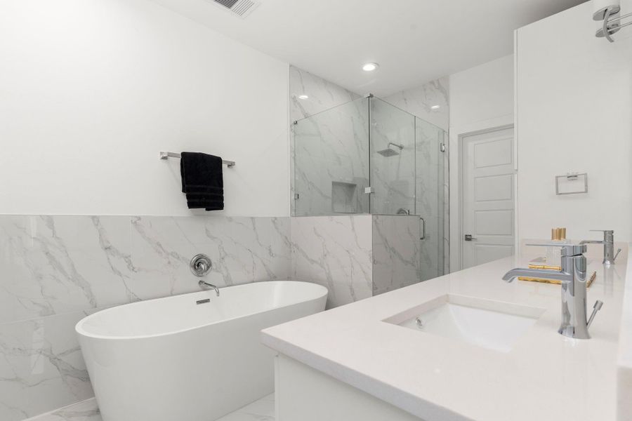 Furnished interior view inside a new home in , Houston (Image 16).