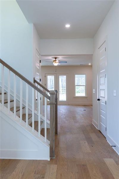 Spacious, unfurnished interior of a new home in , Gainesville (Image 27).